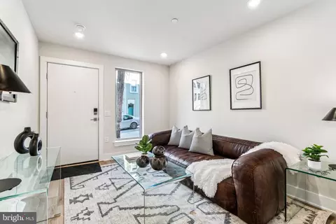 3426 W Westmoreland St, Philadelphia, PA 19129