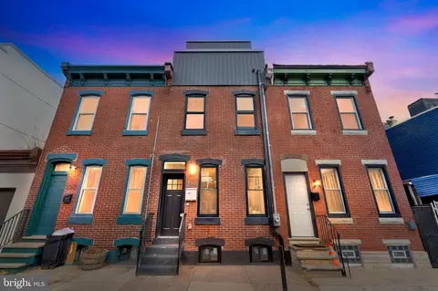 2319 E Gordon St, Philadelphia, PA 19125