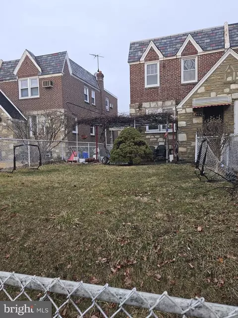 925 Princeton Ave, Philadelphia, PA 19111
