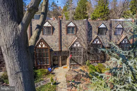 3433 Midvale Ave, Philadelphia, PA 19129