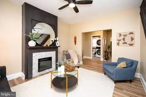 4930 Keyser St, Philadelphia, PA 19144