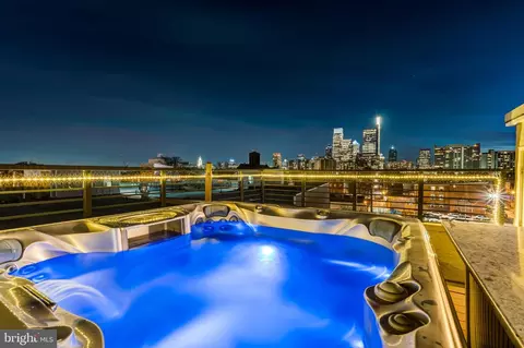 713 N 20th St #A, Philadelphia, PA 19130