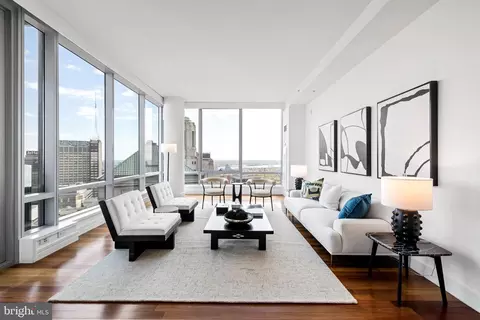 1414 S Penn Sq #32B, Philadelphia, PA 19102