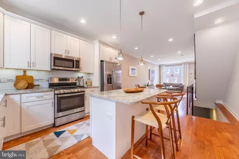 2561 Kern St, Philadelphia, PA 19125