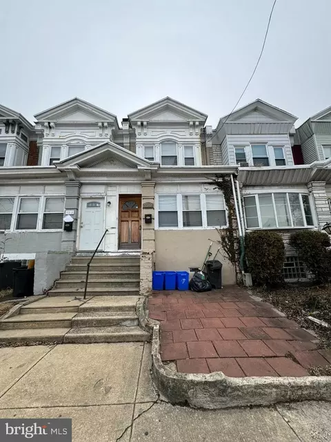 5512 Spruce St, Philadelphia, PA 19139