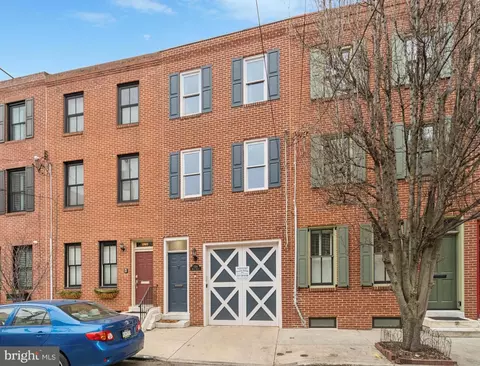 1705 North St, Philadelphia, PA 19130