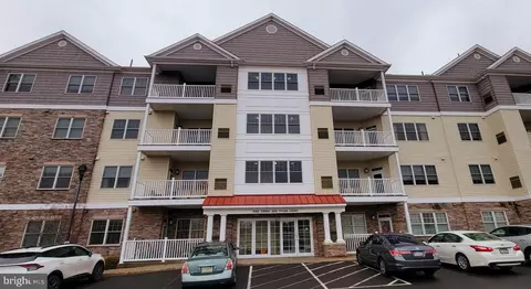 300 Tyler Ct #428, Philadelphia, PA 19111