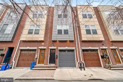 1911 League St, Philadelphia, PA 19146