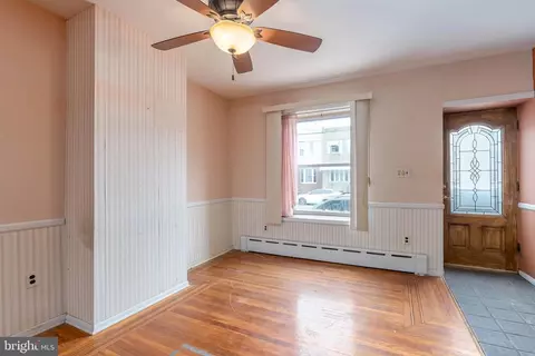 107 Snyder Ave, Philadelphia, PA 19148