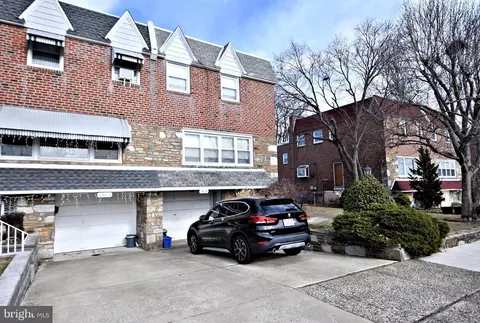 1835 Bowler St, Philadelphia, PA 19115