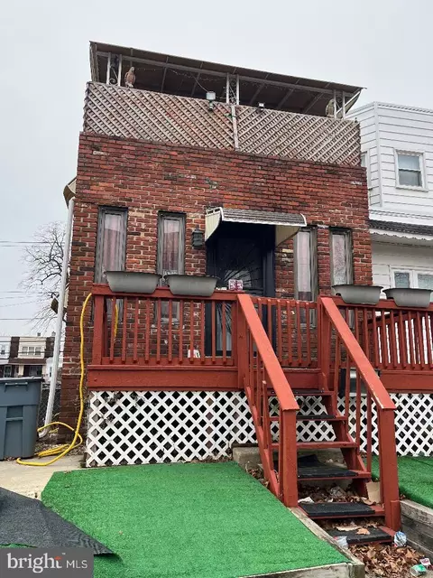 2526 S 68th St, Philadelphia, PA 19142