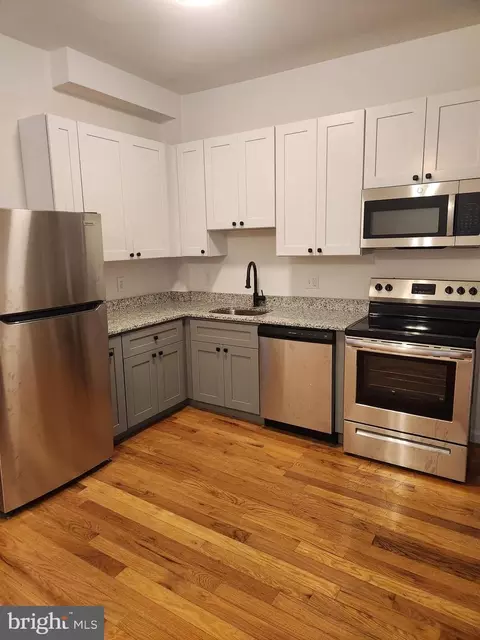 1227 S 21st St, Philadelphia, PA 19146