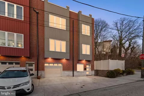 3805 Lauriston St, Philadelphia, PA 19128