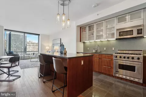 1414 S Penn Sq #9E, Philadelphia, PA 19102