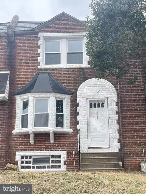 6233 Tackawanna St, Philadelphia, PA 19135