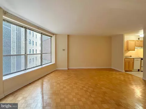 224 W 30 W Rittenhouse Sq #1502, Philadelphia, PA 19103