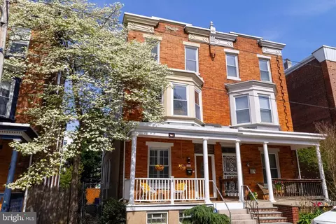 111 W Gorgas Ln, Philadelphia, PA 19119
