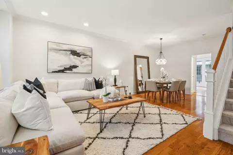 402 Captains Way, Philadelphia, PA 19146