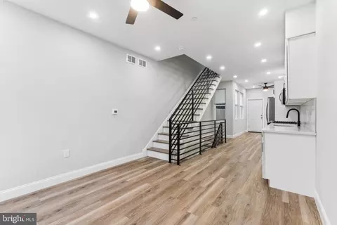 2006 N Bodine St, Philadelphia, PA 19122