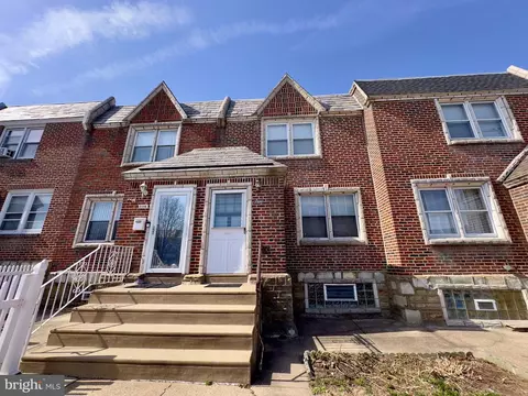 7120 Oakland St, Philadelphia, PA 19149