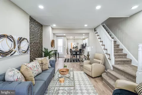 5016 N 7th St, Philadelphia, PA 19120
