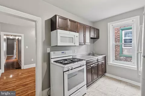 5917 Chancellor St, Philadelphia, PA 19139