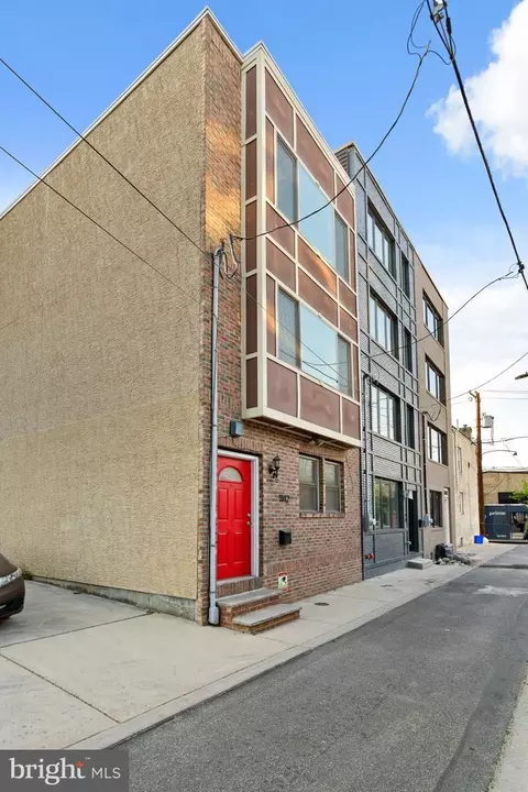 1142 N Galloway St, Philadelphia, PA 19123
