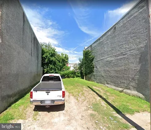 2036 N Stillman St, Philadelphia, PA 19121