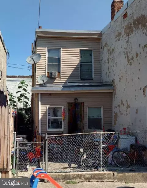 327 E Somerset St, Philadelphia, PA 19134