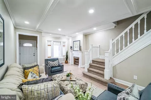 6009 W Jefferson St, Philadelphia, PA 19151