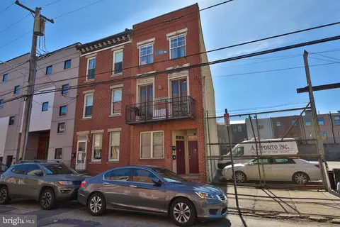 816 Carpenter St, Philadelphia, PA 19147