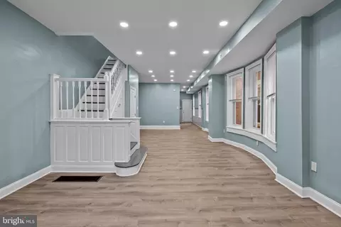 5322 Spruce St, Philadelphia, PA 19139