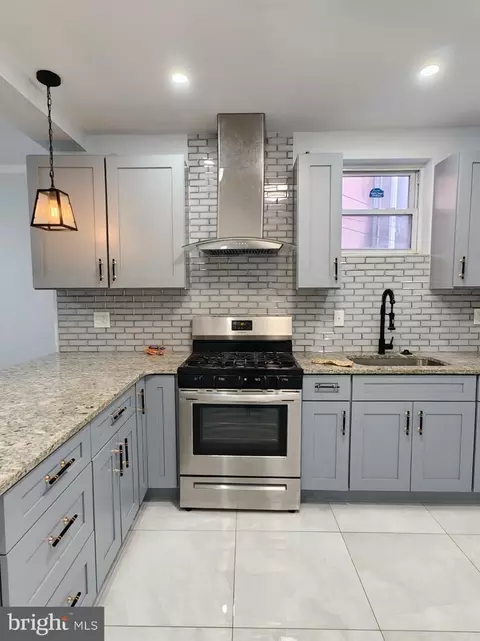 6235 Reedland St, Philadelphia, PA 19142