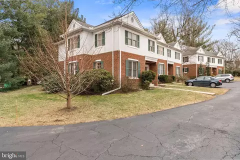 115 E Roumfort Rd #26, Philadelphia, PA 19119