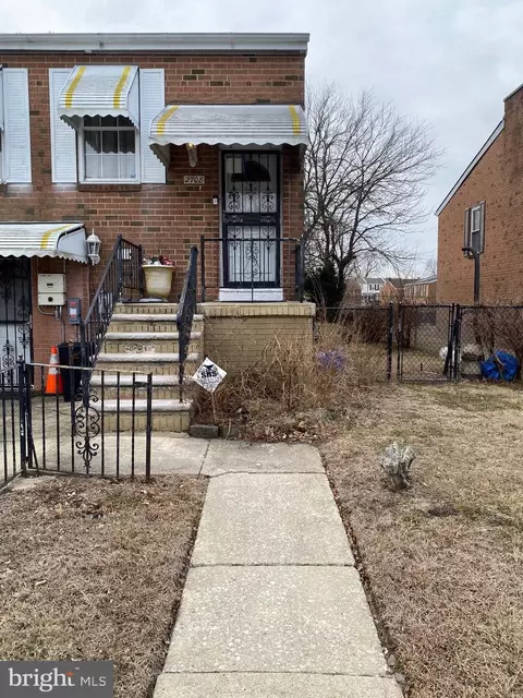 2708 Phillips Ter, Philadelphia, PA 19153