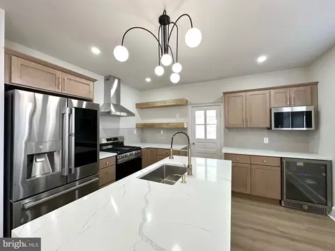 1100 S 53rd St, Philadelphia, PA 19143