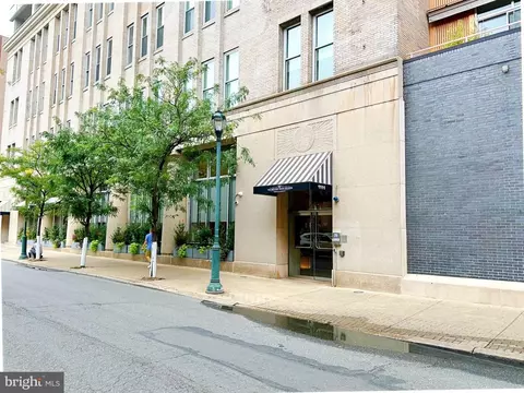 1101 Locust St #6D, Philadelphia, PA 19107