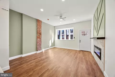 2614 Cedar St, Philadelphia, PA 19125