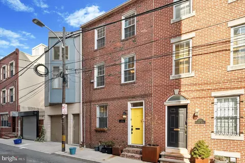 2113 Rodman St, Philadelphia, PA 19146