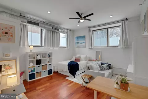 1201 15 Fitzwater St #106, Philadelphia, PA 19147