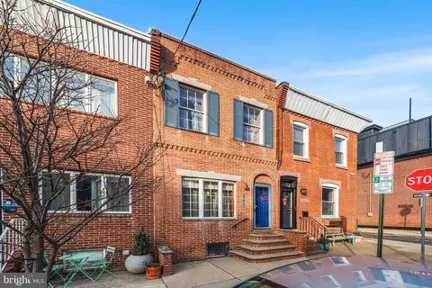 2619 Bainbridge St, Philadelphia, PA 19146