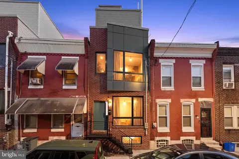 2218 Earp St, Philadelphia, PA 19146