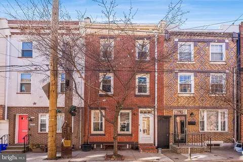 826 Kimball St, Philadelphia, PA 19147