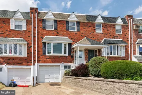 12829 Elnora Rd, Philadelphia, PA 19154