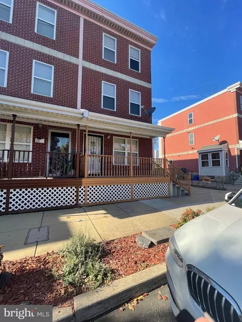 1620 N Franklin St, Philadelphia, PA 19122