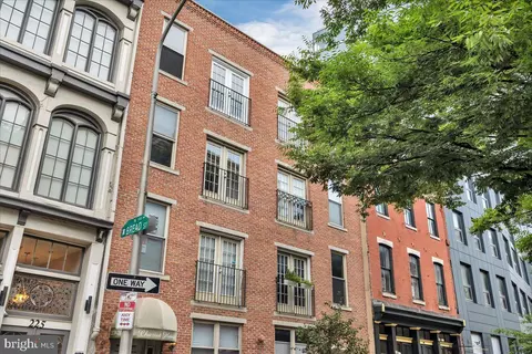 221 23 Race St #7, Philadelphia, PA 19106