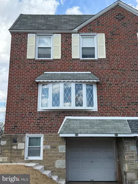 140 Hickory Hill Rd, Philadelphia, PA 19154