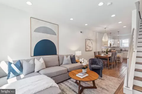 113 Sigel St, Philadelphia, PA 19148