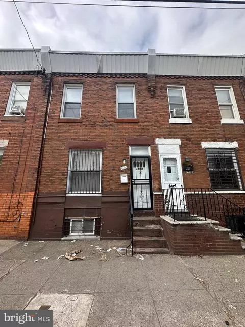 2528 S 6th St, Philadelphia, PA 19148