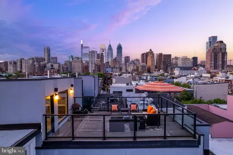 741 S Chadwick St, Philadelphia, PA 19146